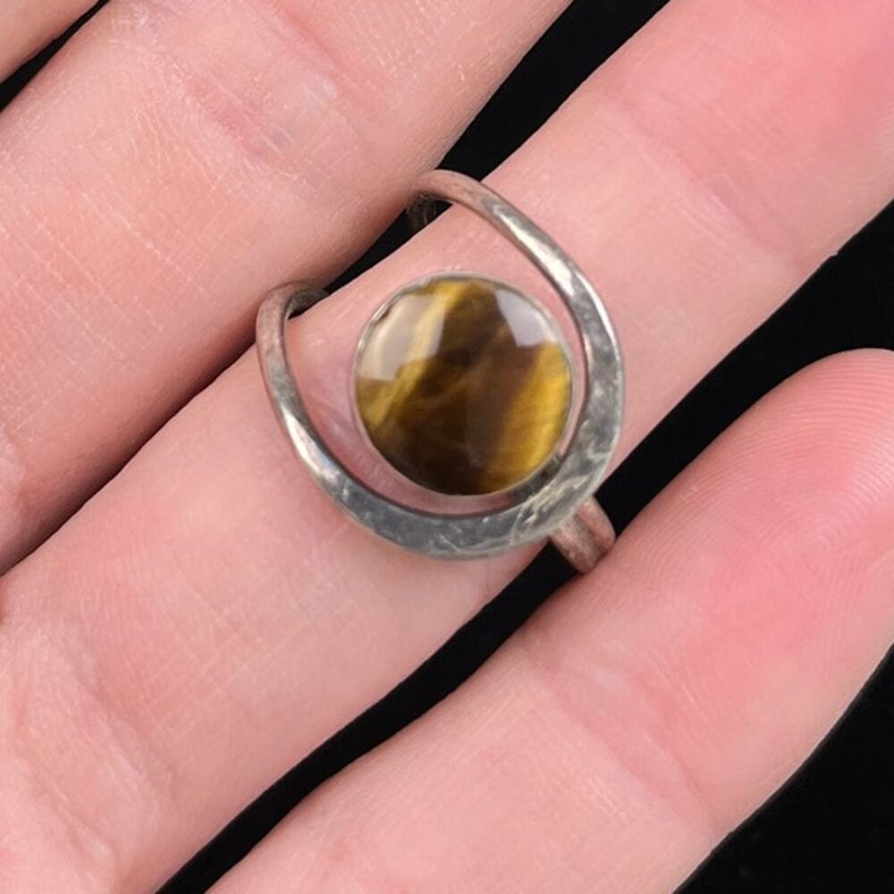 Vintage 925 Sterling Silver Tiger’s Eye Round Cabochon Ring Size 7